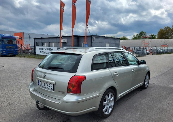 Toyota Avensis cena 9900 przebieg: 267000, rok produkcji 2004 z Łódź małe 106